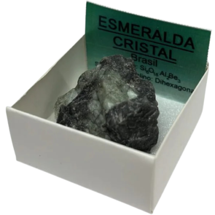 piedra esmeralda cristal natural , en bruto 3cm x 3cm aprox