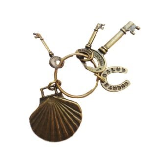 LLAVERO CON LLAVES Y PEREGRINO DE SANTIAGO