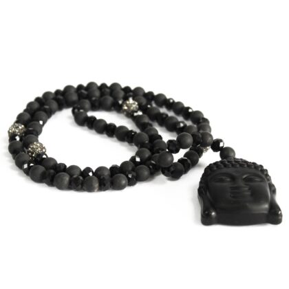 Collar de piedras preciosas - Buda / piedra negra