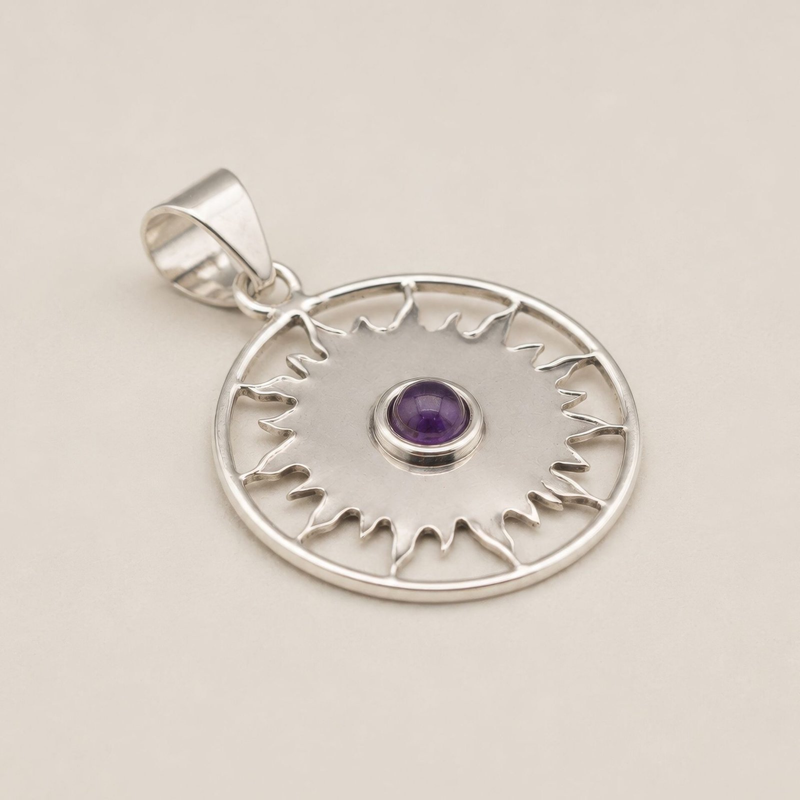 Colgante devocional de la India - plateado (cordón de 45 cm) - Amatista de adoración al sol - Imagen 5