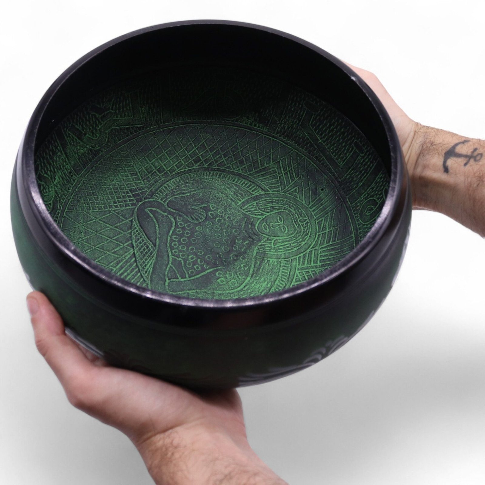 Cuenco tibetano de canto con forma de hongo - Verde musgo (23x10,5 cm, 1,3 kg) - Imagen 6
