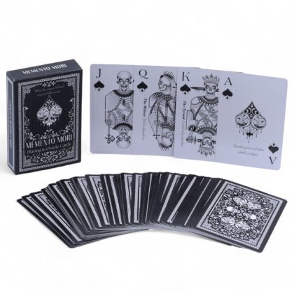 Cartas de juego y de oráculo góticas - Memento Mori