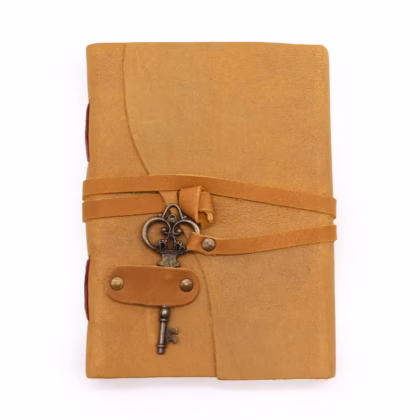 Cuaderno de Cuero Artesanal Tono Marrón con Llave y Cierre Vintage