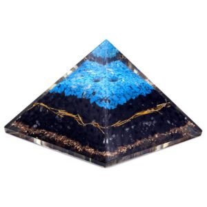 Pirámide de Orgonita - Gemas Chakra - Turquesa y Turmalina Negra - 70 mm
