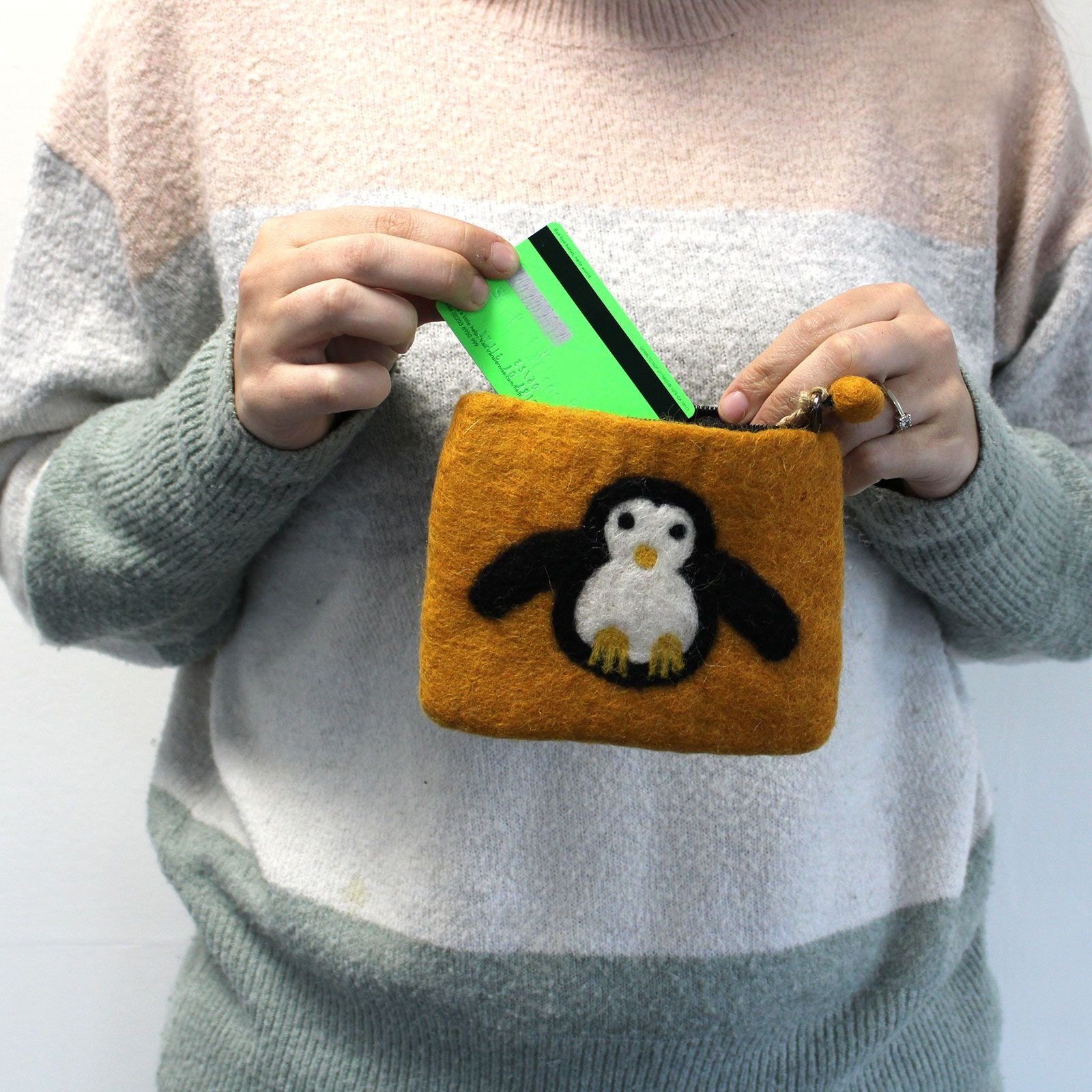 Estuche de Fieltro Natural (surt) - Pingüino Lindo - Imagen 3