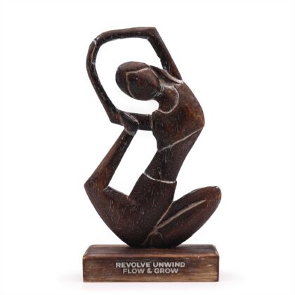 Mujer de Madera yoga - Antigua - Girar Desenrollar - Fluir y Crecer 27,7 cm.