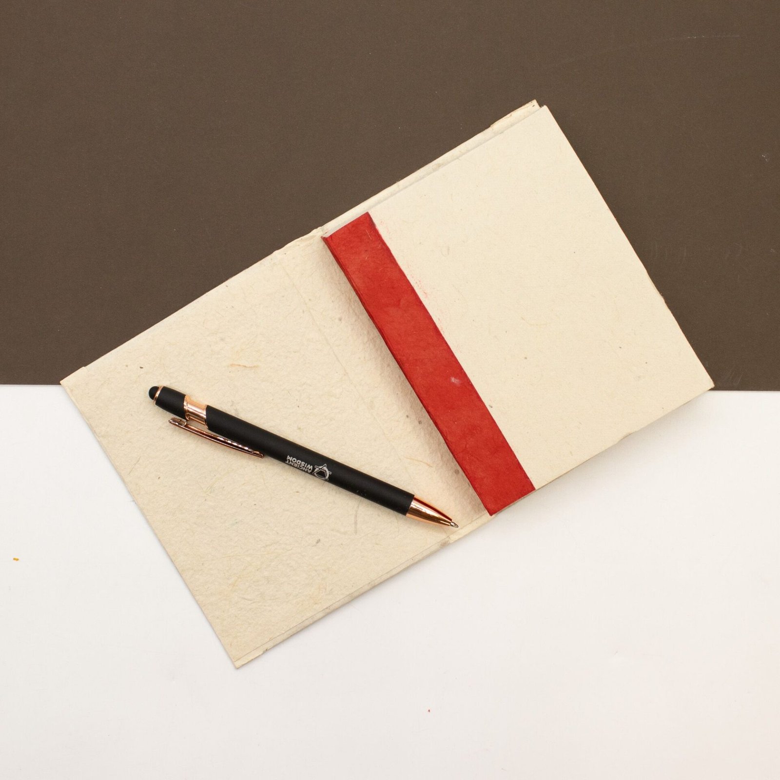 Cuaderno de Lokta Mediano 15x12 cm - 45 hojas - Diseño floral auténtico del Himalaya - Imagen 3