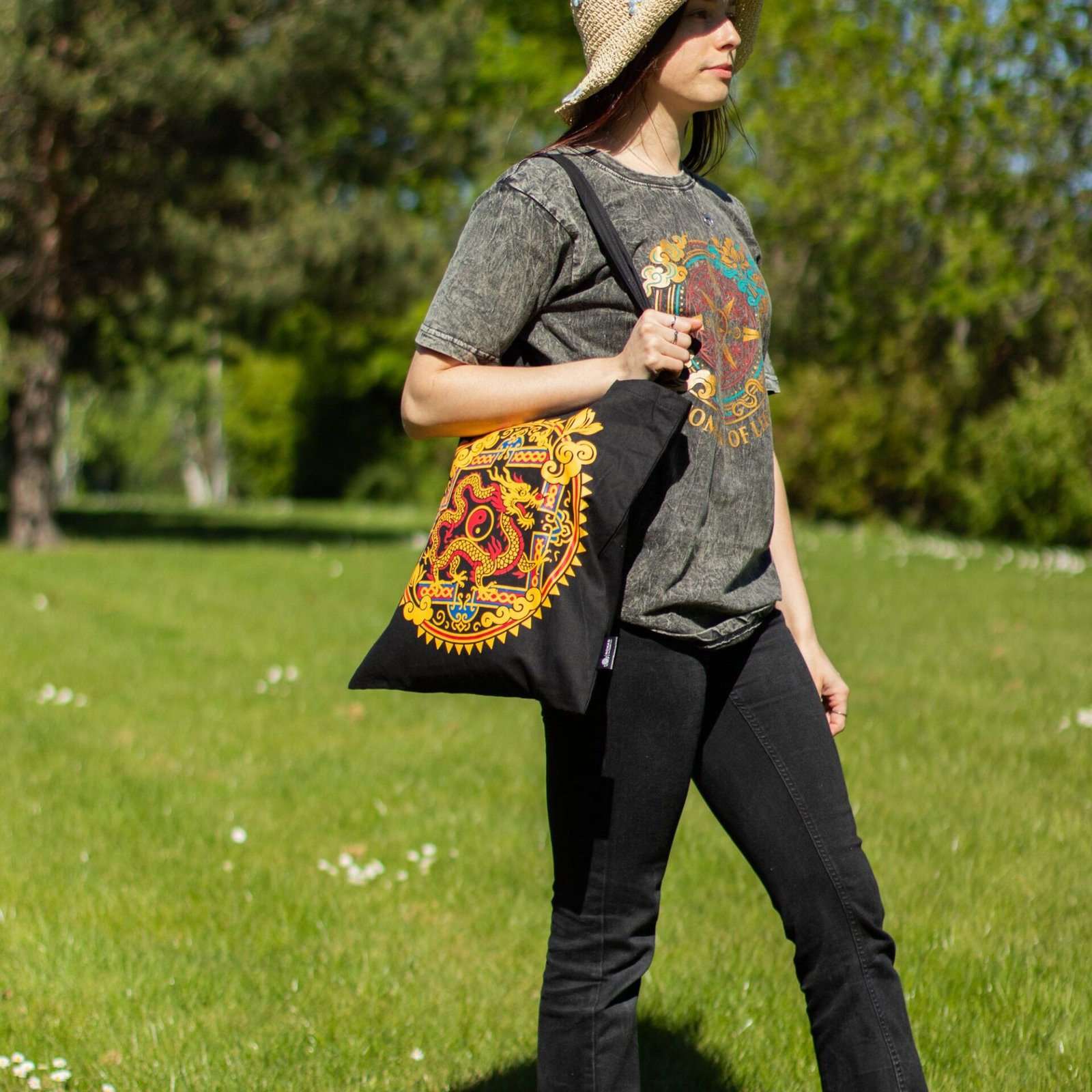 Bolso tote icónico y clásico - Dragón Yin y Yang - Negro 6 oz - Imagen 7