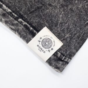 Nomad Sari Camiseta de algodón lavado a la piedra - Brújula de la Vida - Gris carbón - XL