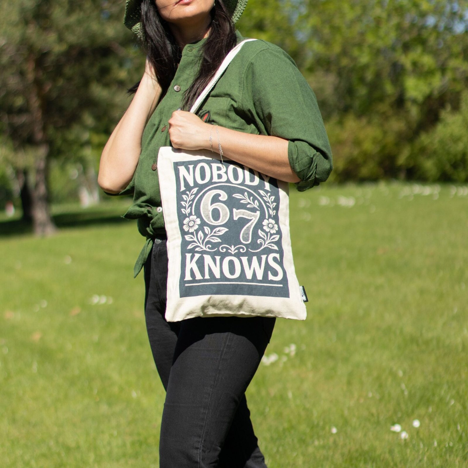 Bolso Tote «Nomad Sari Iconic Toni» – Modelo Nobody Knows 67 – Algodón Natural de 10 Oz - Imagen 8