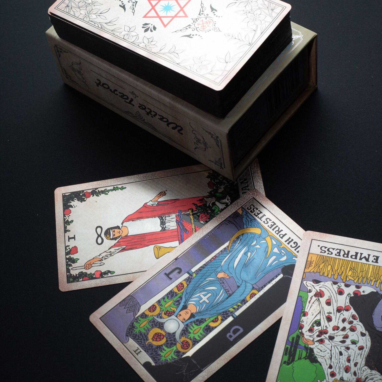 Cartas de Tarot Waite con lámina de plata - con folleto - Imagen 2