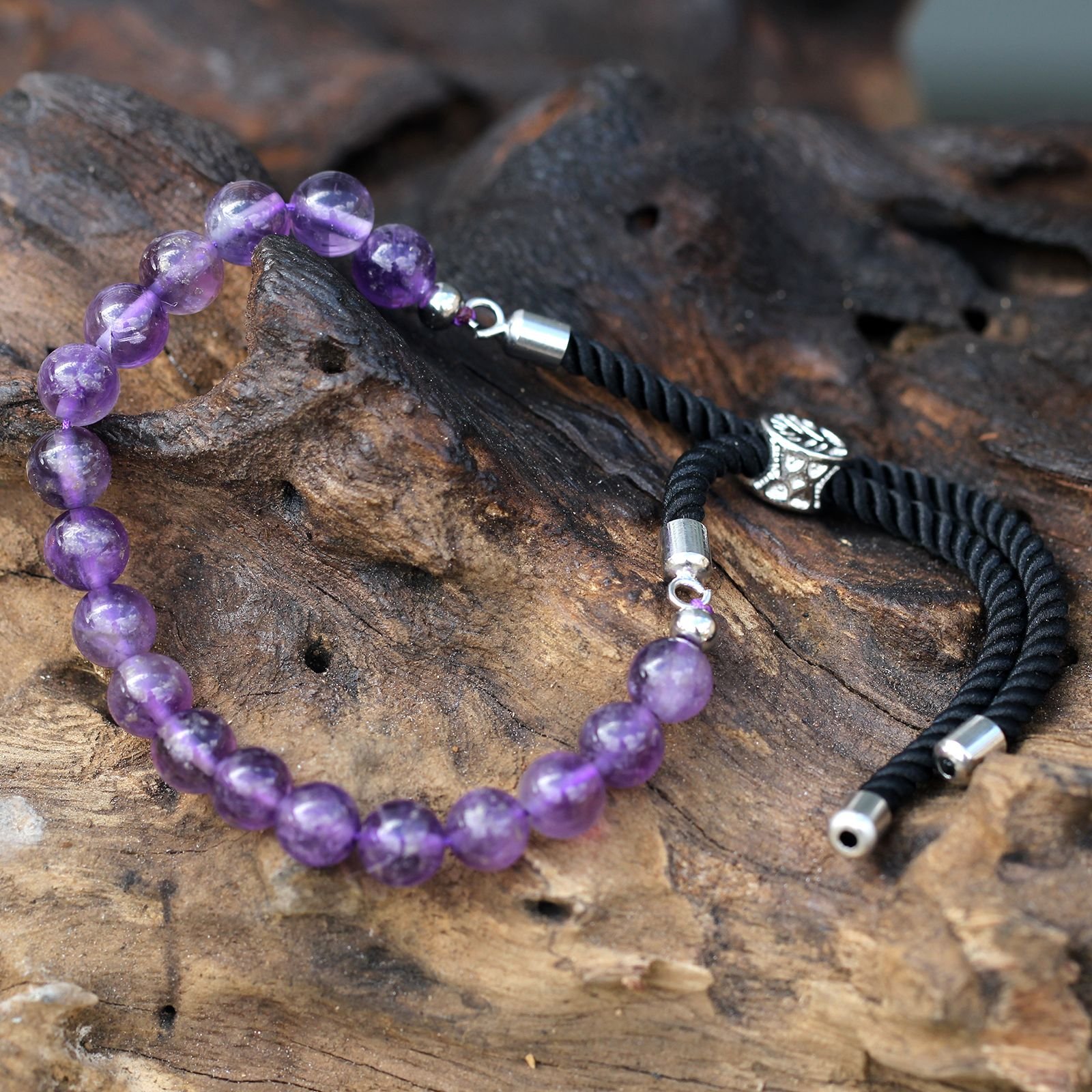 Pulsera de hilo negro de Amatistas - Imagen 3