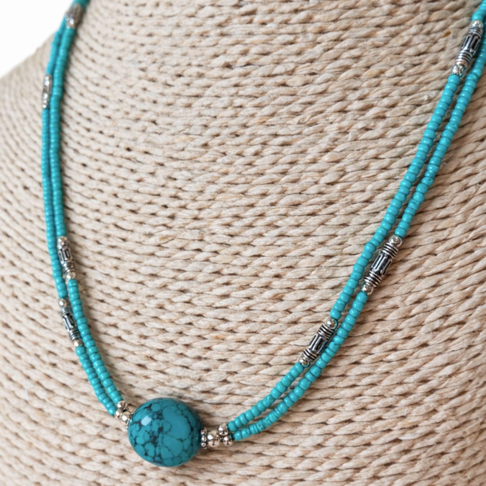 Collar nepalí extrafino de dos líneas - Colgante de turquesa y lapislázuli - Imagen 3