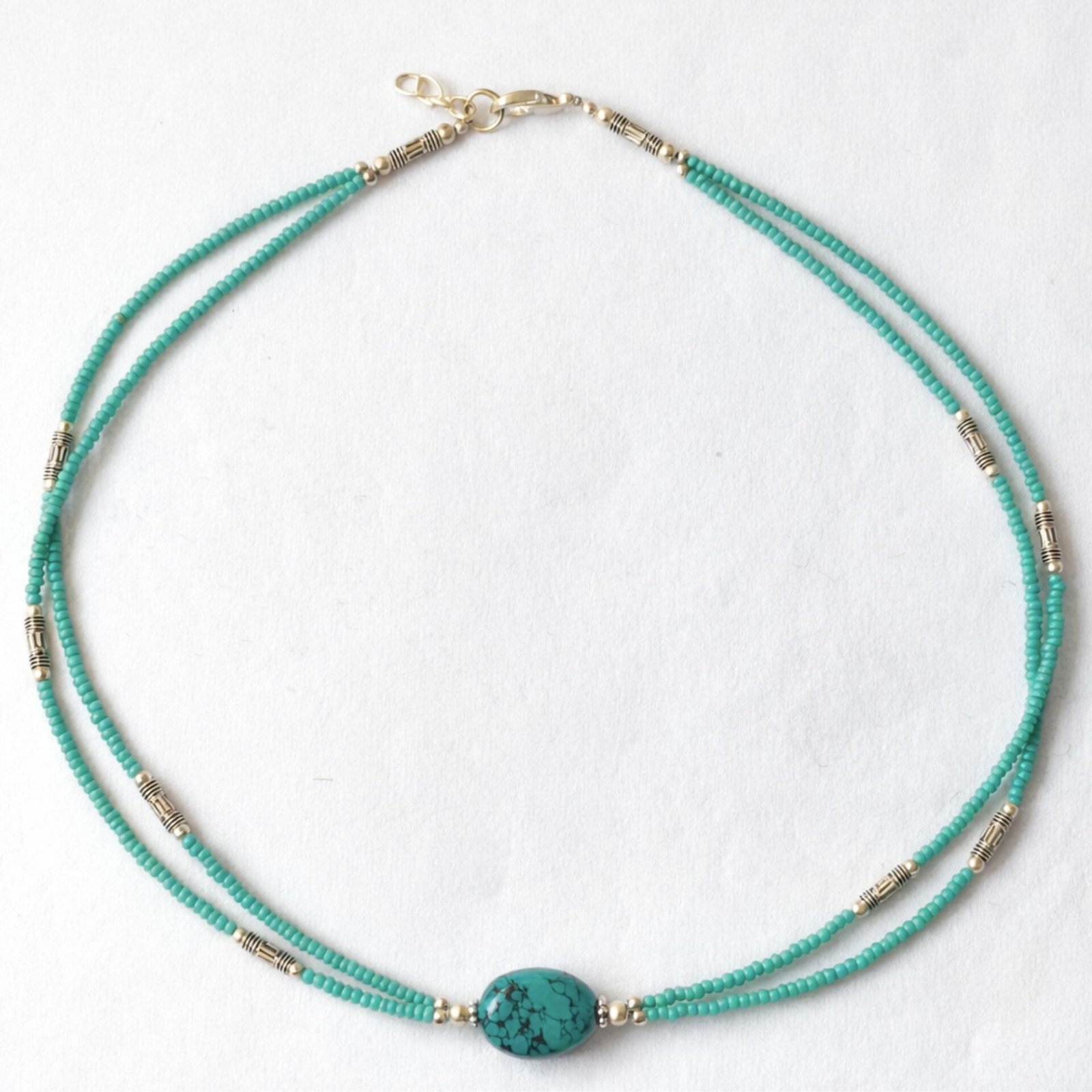 Collar nepalí extrafino de dos líneas - Colgante de turquesa y lapislázuli