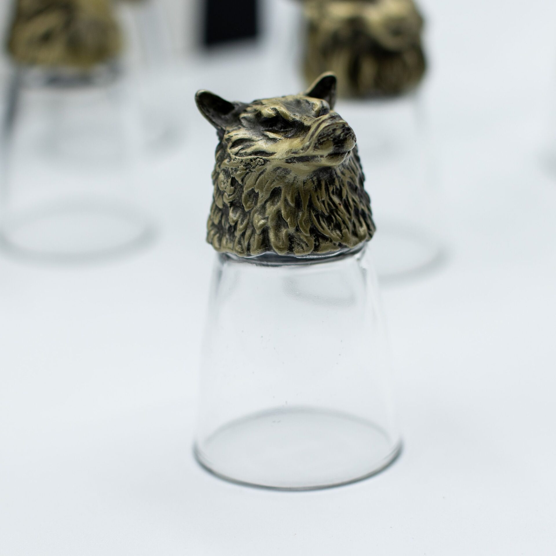 Conjunto de regalo de 12 vasos de chupito Bottom Up (25ml) - Bosque y Criaturas Místicas - Bronce Antiguo - Imagen 10