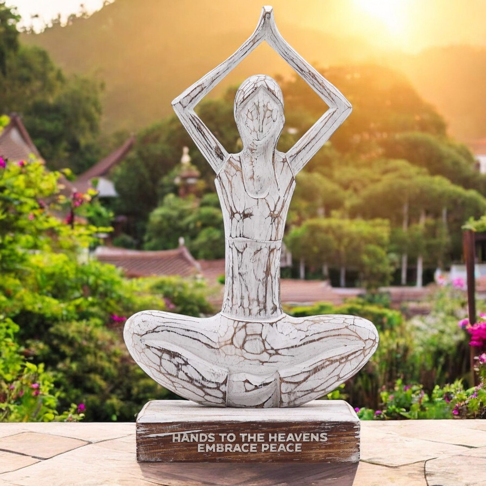 Yoga Mujer de Madera - Encalada - Postura Manos Arriba - Manos al Cielo Abrazan la Paz - Imagen 2