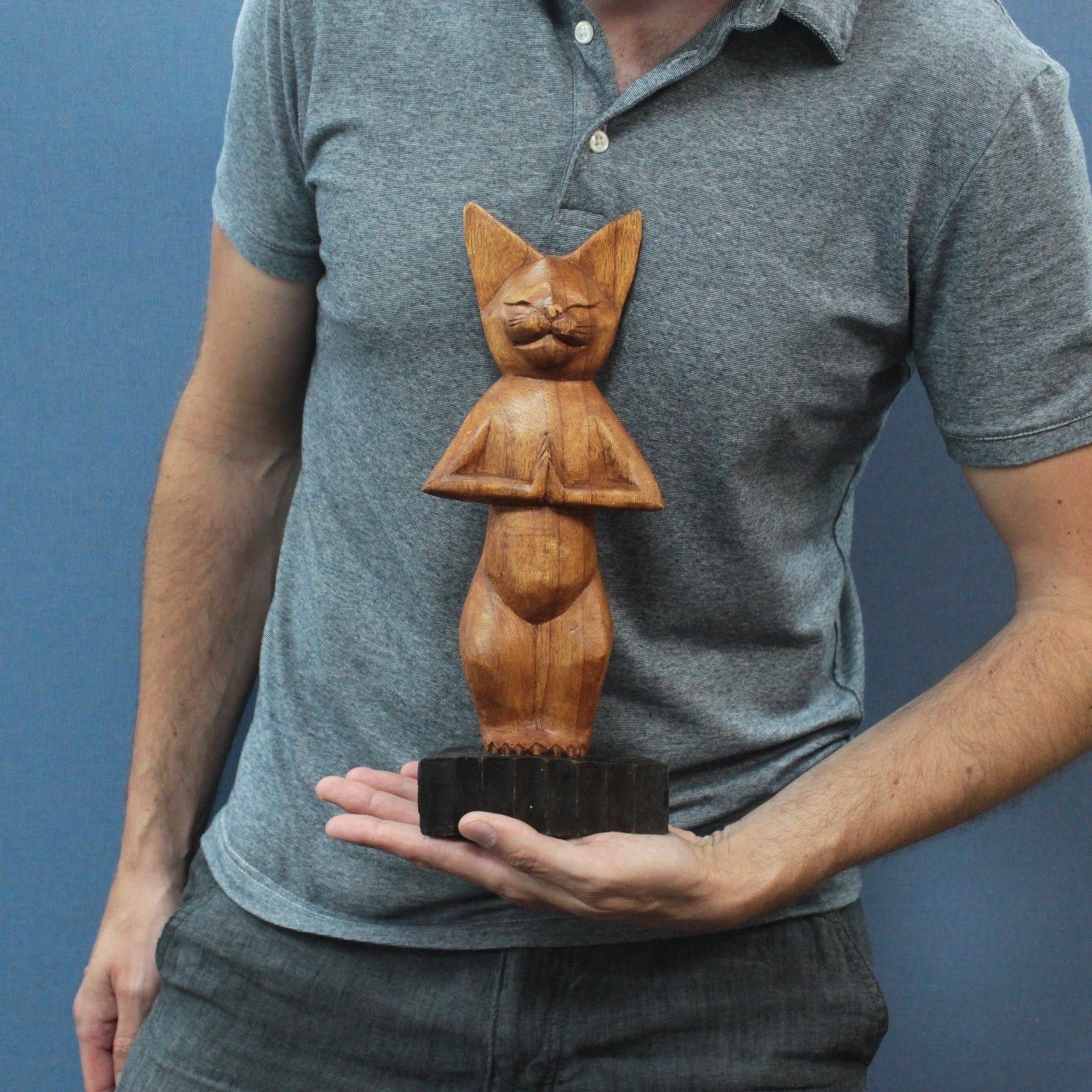 Gato de yoga tallado a mano - De pie - Imagen 2