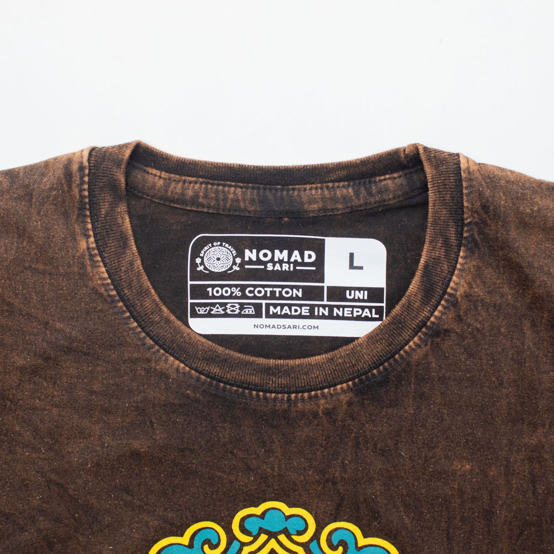 Nomad Sari Camiseta de Algodón Lavado a Piedra - Sol y Zodíaco - Marrón - Grande - Imagen 2
