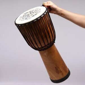 Tambor Djembe hecho a mano con tapa ancha - 50cm