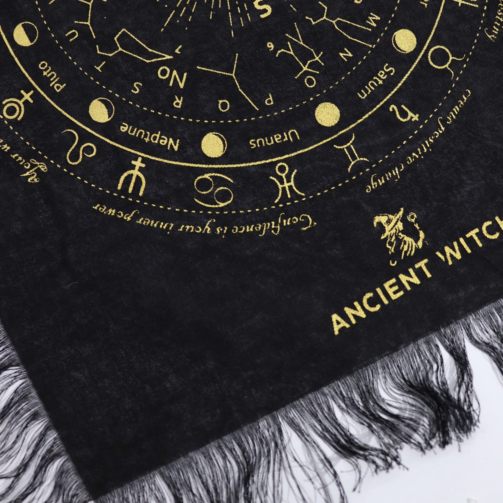 Tela de adivinación con péndulo de bruja antigua - El ojo que todo lo ve - negro y dorado - Imagen 2