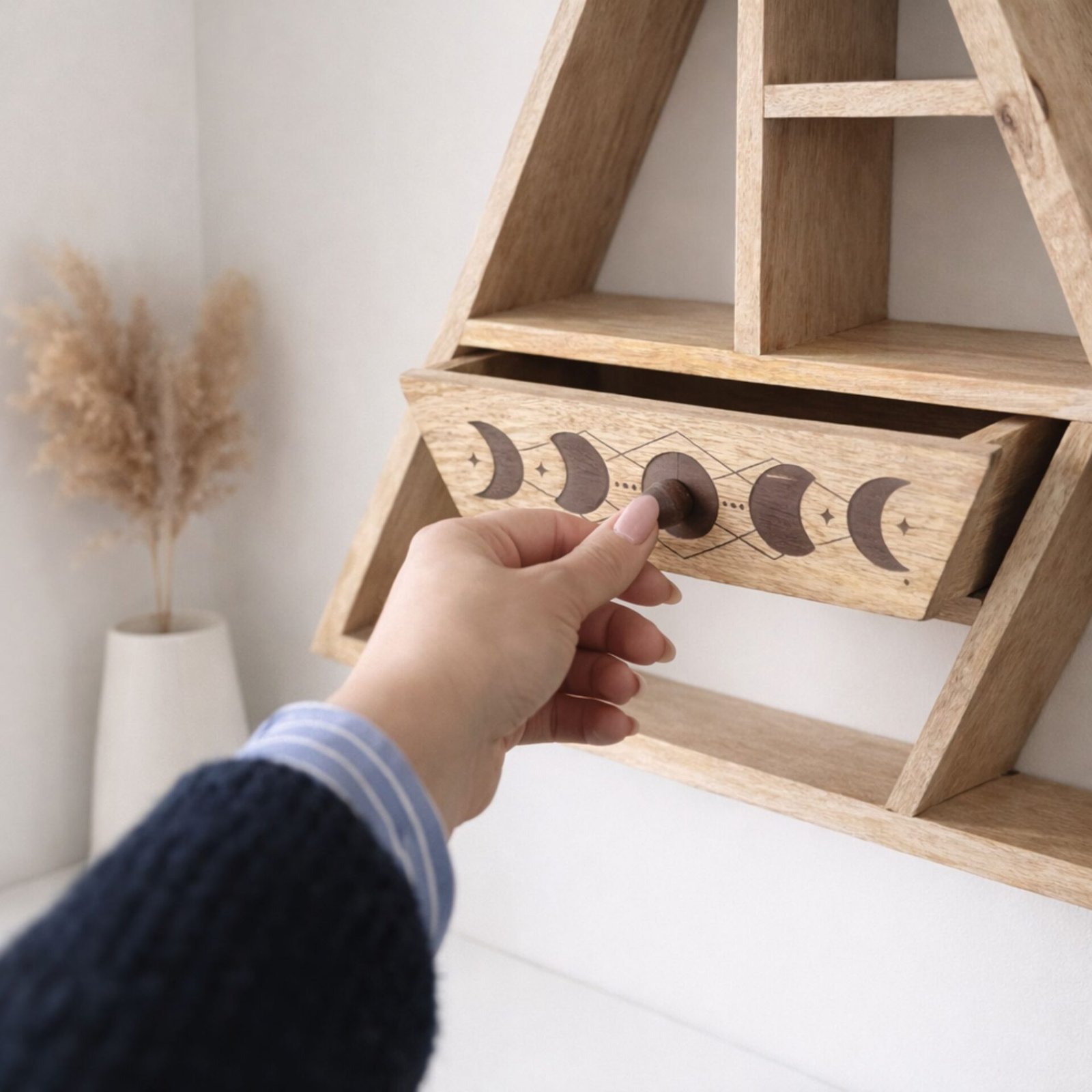 Estante de pared en forma de triángulo con cajón - Imagen 2