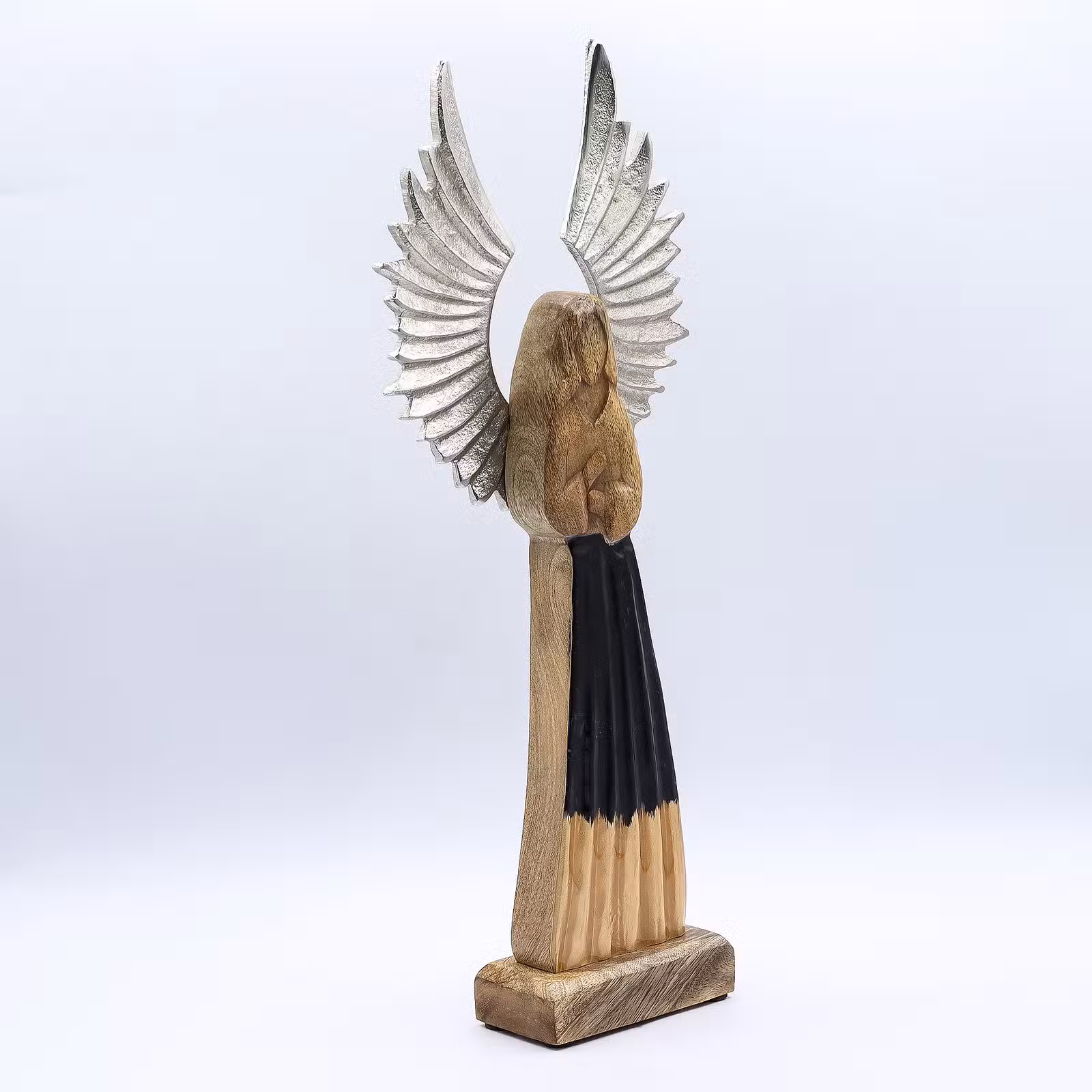 Ángel guardián de madera de mango grande, alas de metal y detalle esmaltado 40 cm. - Imagen 3