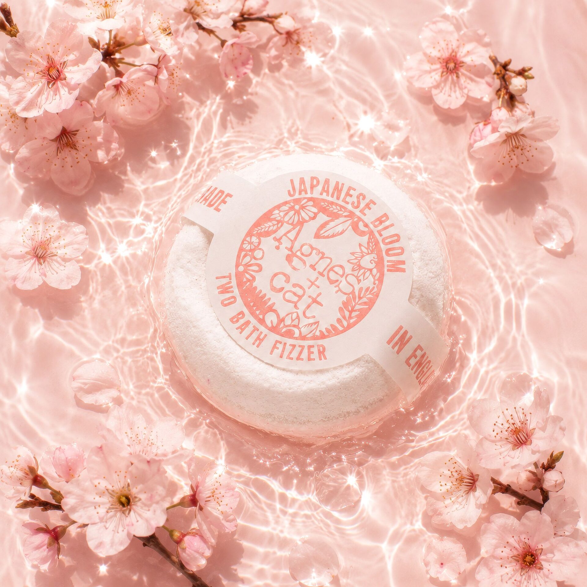 Conjunto de regalo de bombas de baño floral y cítricas de Agnes + Cat - Imagen 2