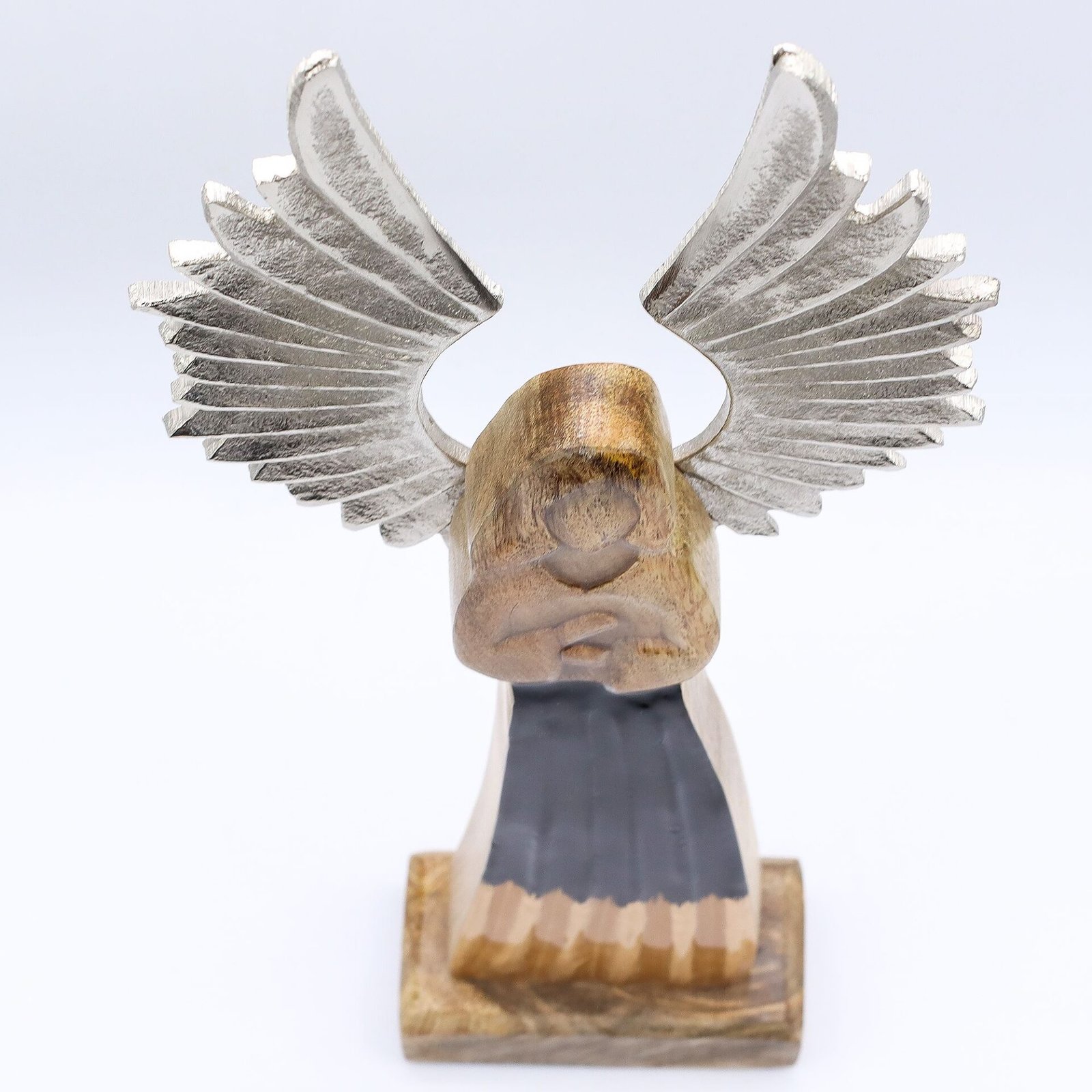 Ángel guardián de madera de mango grande, alas de metal y detalle esmaltado - Imagen 6