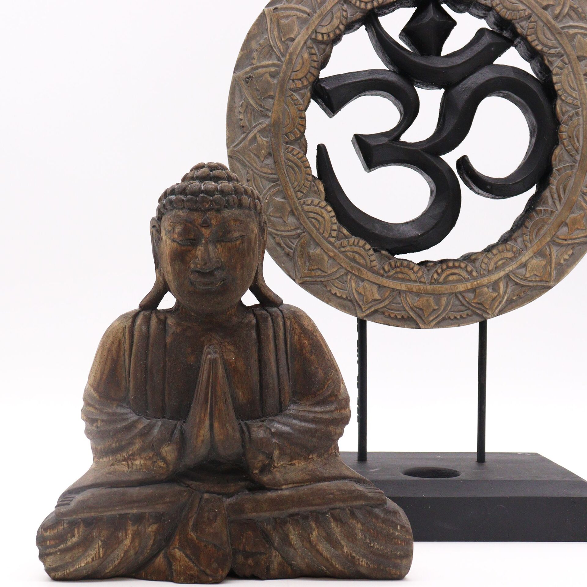 Set Feng Shui: Buda y Símbolo Om de Madera Oscura - Imagen 2