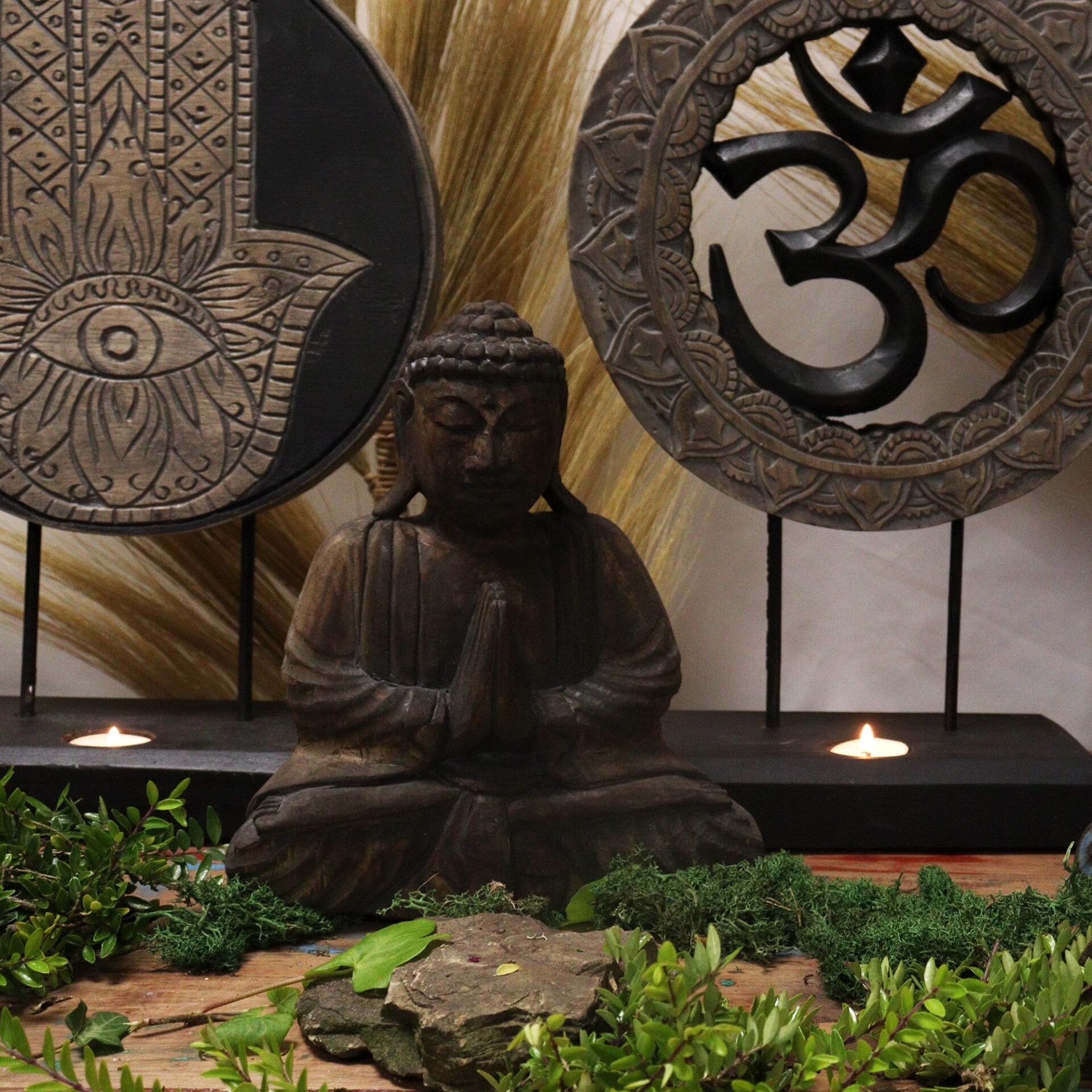 Set Feng Shui: Buda y Símbolo Om de Madera Oscura - Imagen 3