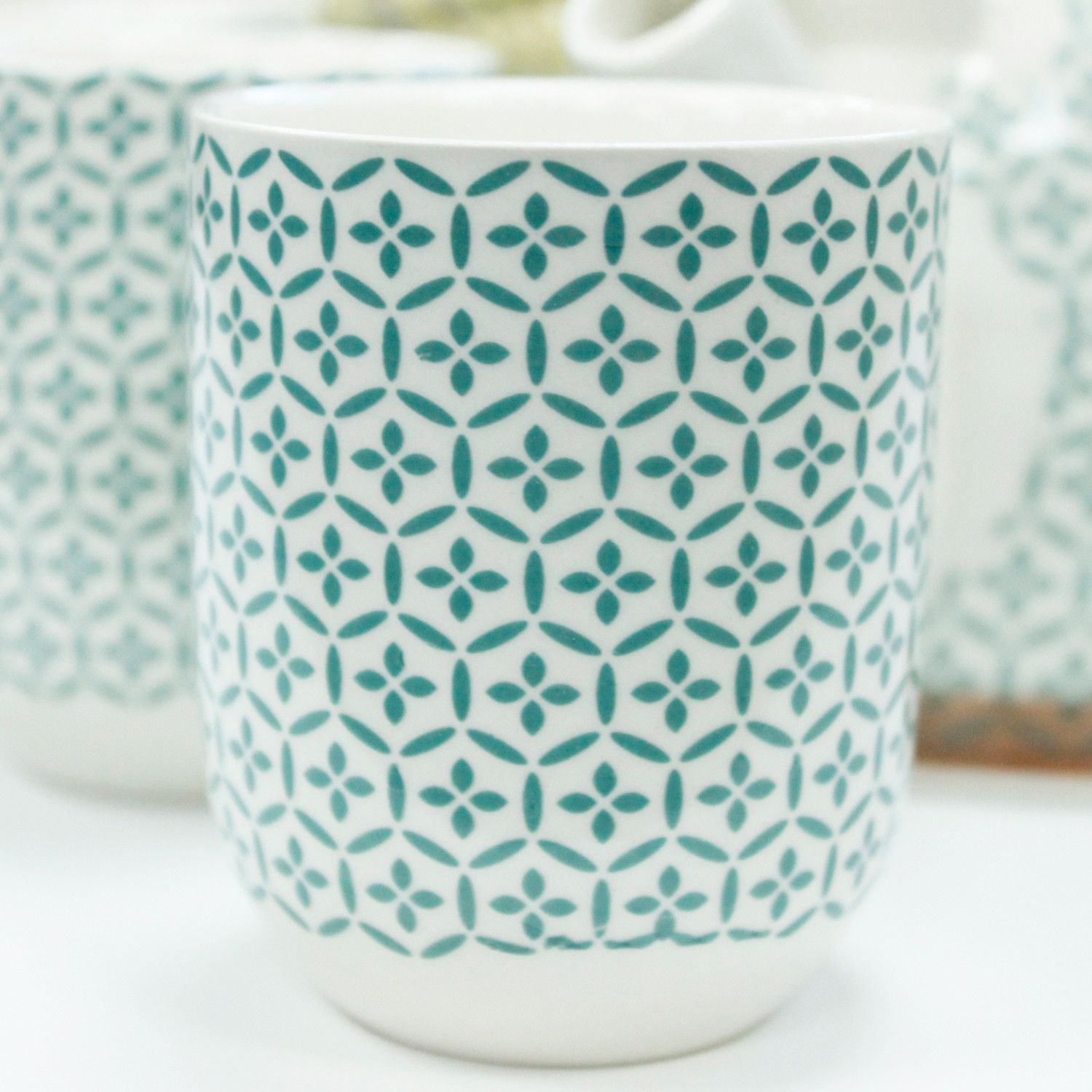 Juego de Té Ritual «Geometría Sagrada y Sanación Verde» (Tetera + 6 Vasos) - Imagen 6